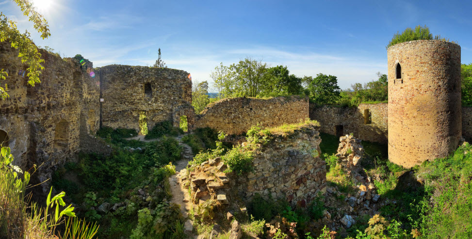 Zřícenina Valdek, Czech Republic (Czechia)